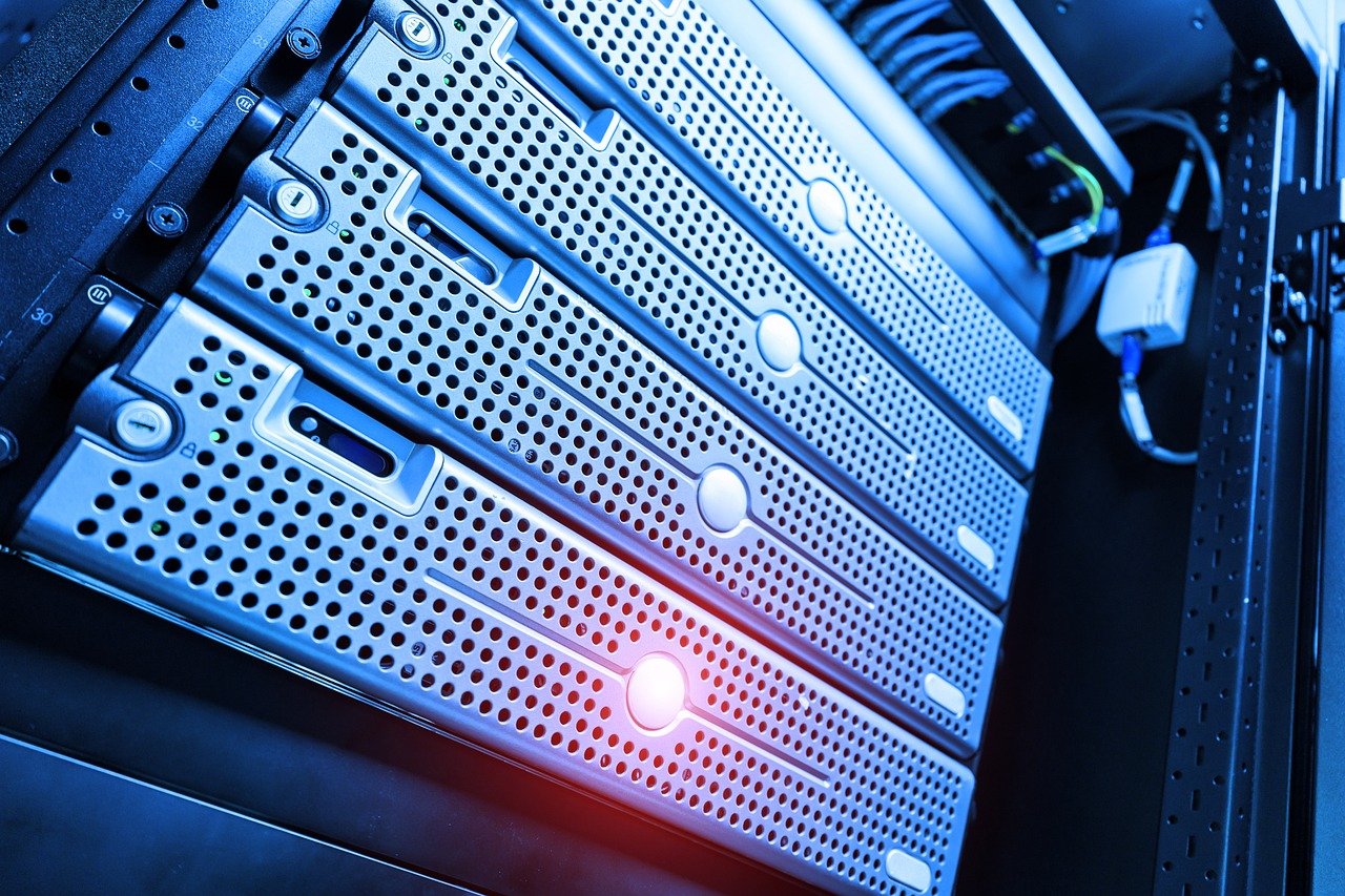 Protecting Your Identity from Pharming Attacks